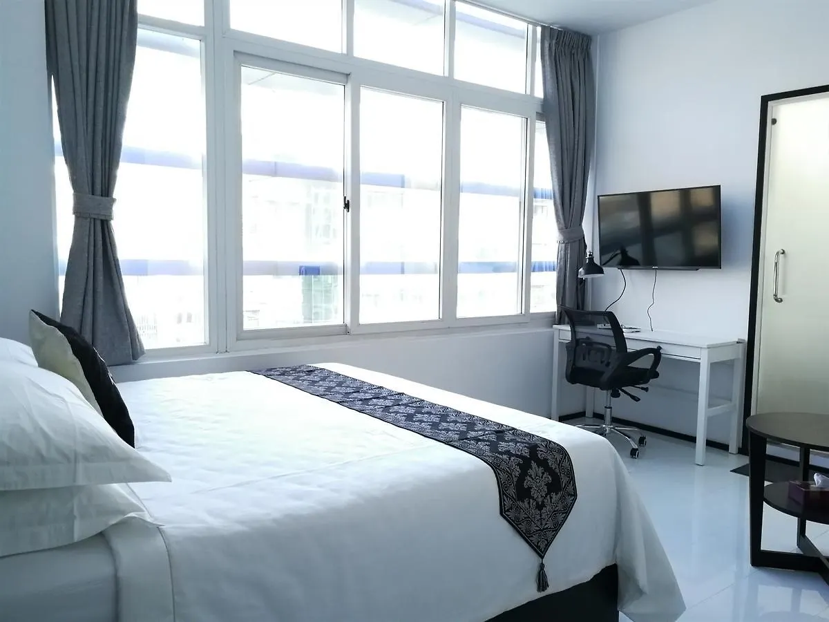 Hostel Yama Hotel & Rooftop Bar Myanmar